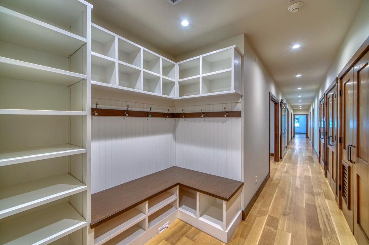 Interior, Recessed Lighting, Walk-in Closets, Wood Texture Flooring