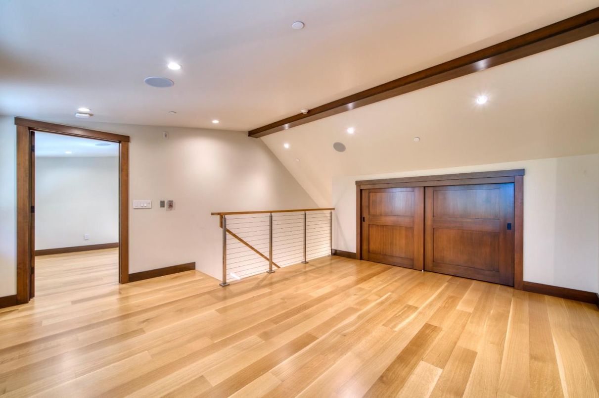 Empty room, Interior, Recessed Lighting, Wooden Beams, Wood Texture Flooring
