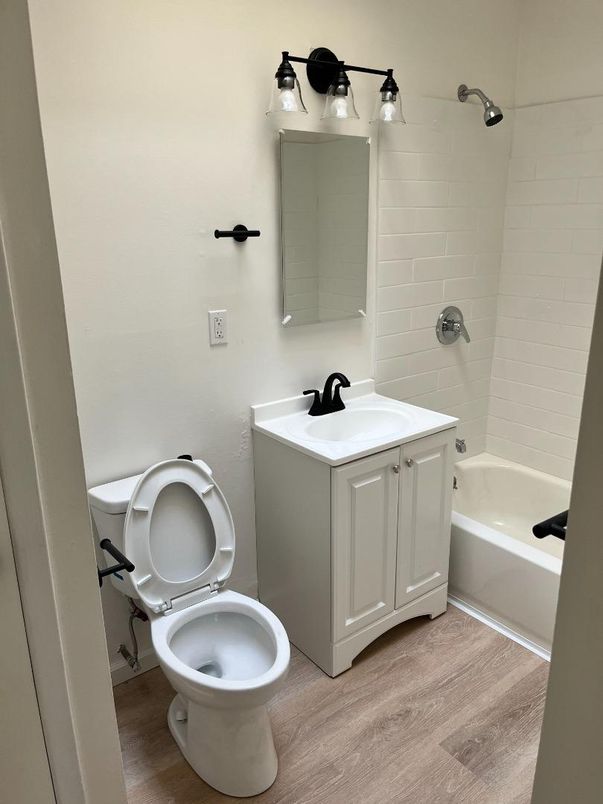 Bathroom, Interior, Wood Texture Flooring