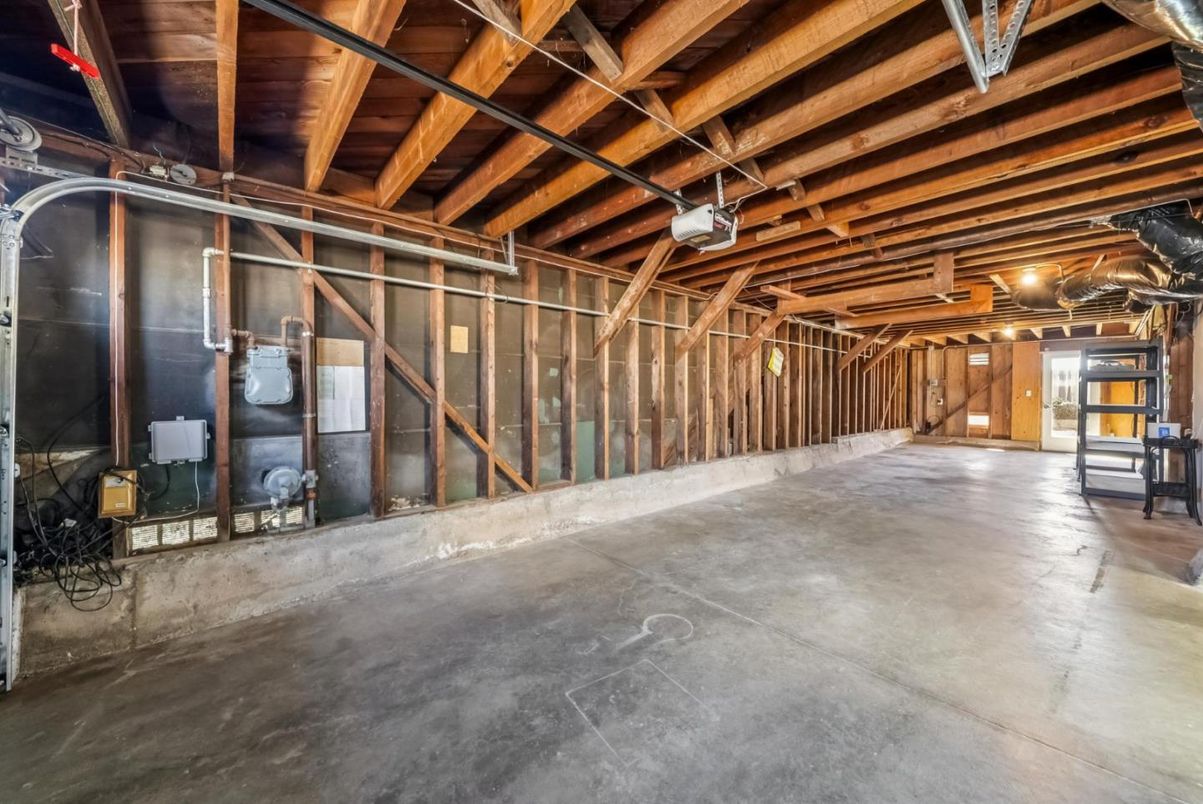 Interior, Wooden Beams