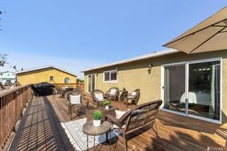 Exterior, Wood Texture Flooring