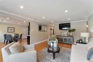 Dining room, Interior, Living room, Recessed Lighting, Wood Texture Flooring