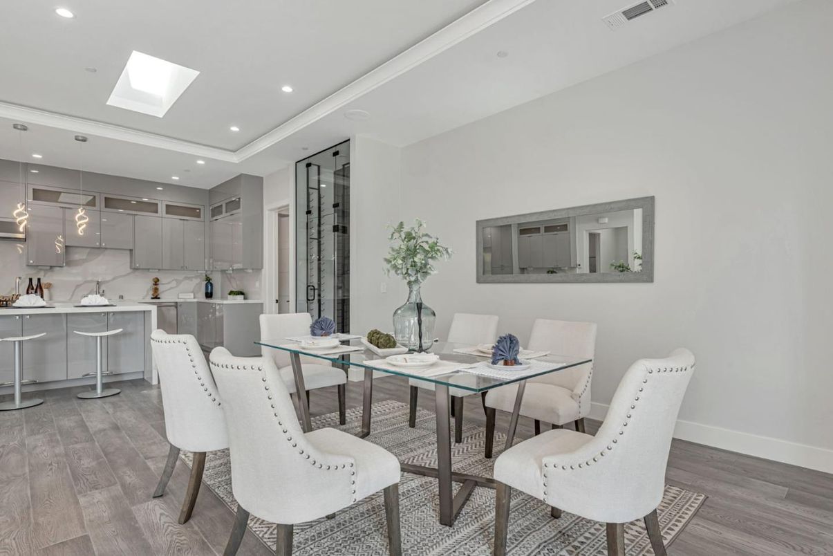 Dining room, Interior, Kitchen, Pendant Lights, Recessed Lighting, Wood Texture Flooring