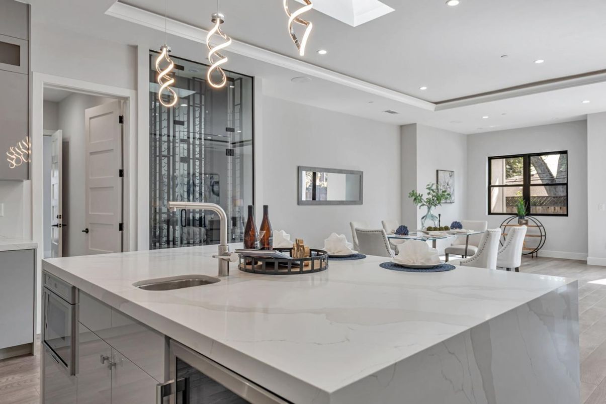 Dining room, Interior, Kitchen, Pendant Lights, Recessed Lighting