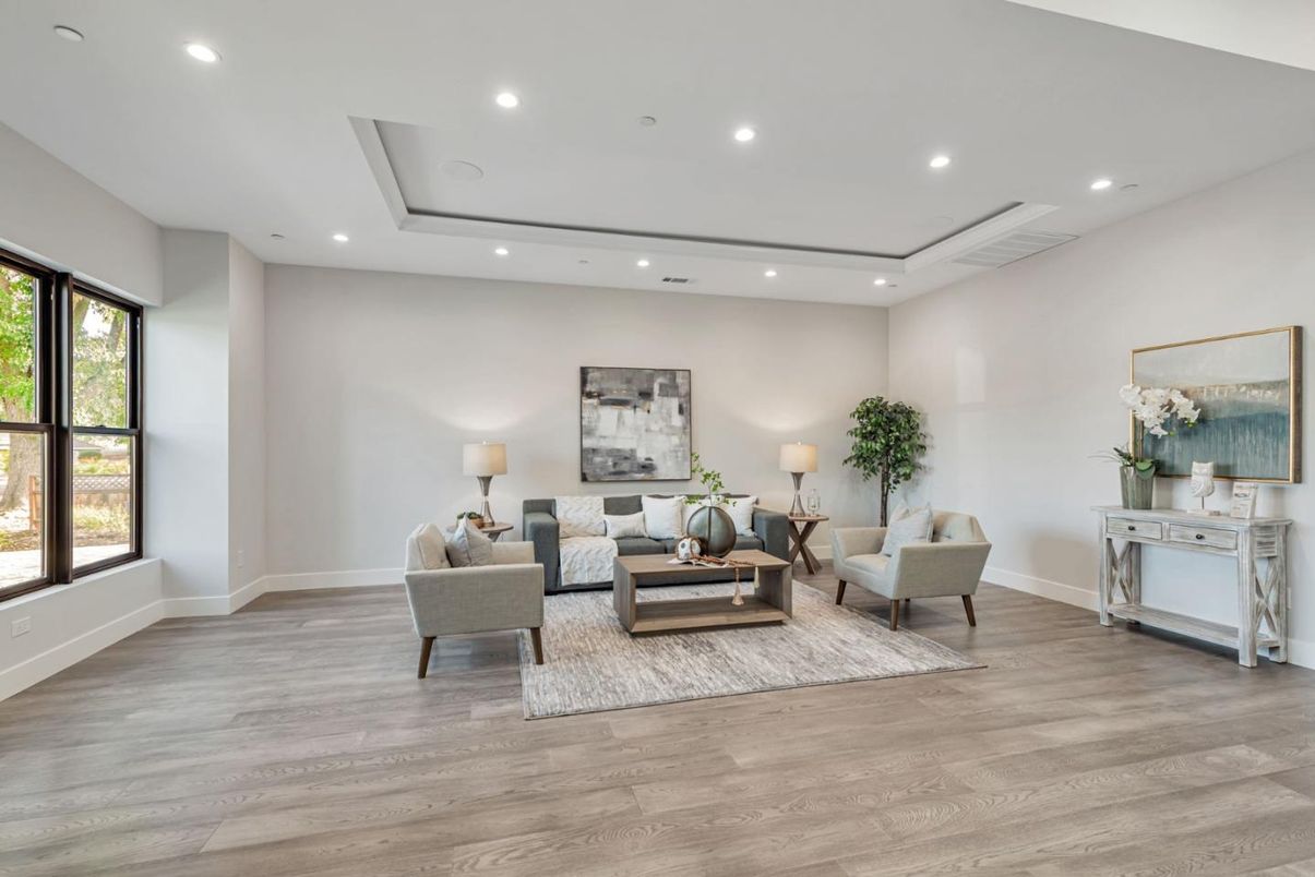 Interior, Living room, Recessed Lighting, Wood Texture Flooring