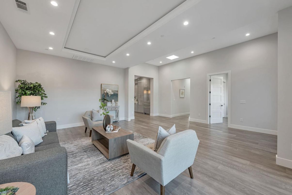 Interior, Living room, Recessed Lighting, Wood Texture Flooring