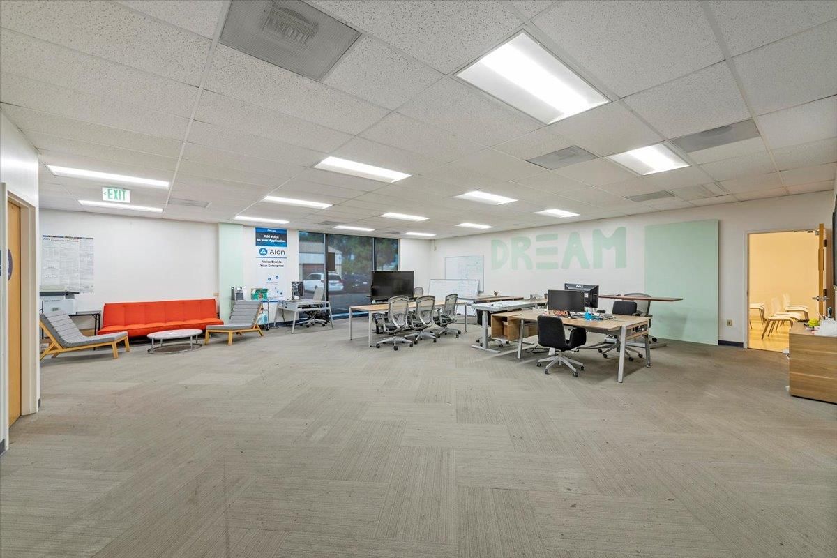 Fitness Equipment, Home Office, Interior, Recessed Lighting
