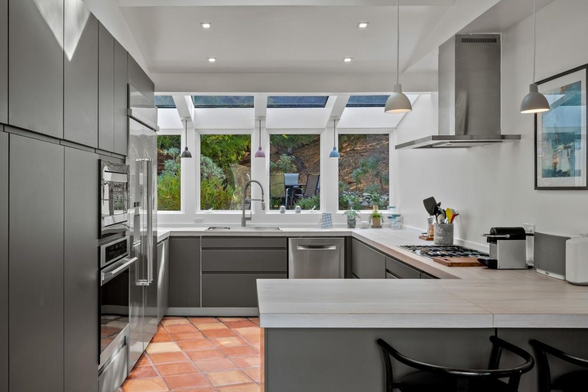 Interior, Kitchen, Pendant Lights, Recessed Lighting, Stainless Steel Appliances
