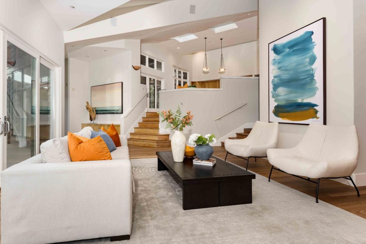 Interior, Living room, Pendant Lights, Recessed Lighting