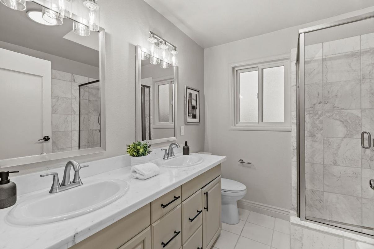 Bathroom, Dual Sink Vanities, Glass Shower, Interior, Marble Walls