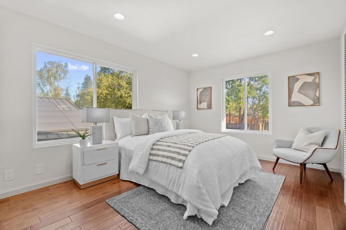 Bedroom, Interior, Recessed Lighting, Wood Texture Flooring