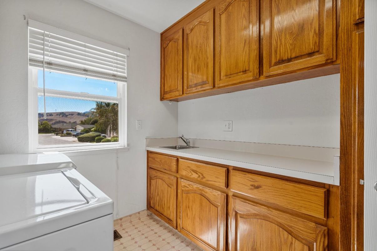 Interior, Kitchen, Washer