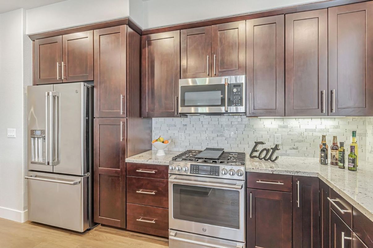 Interior, Kitchen, Stainless Steel Appliances, Wood Texture Flooring