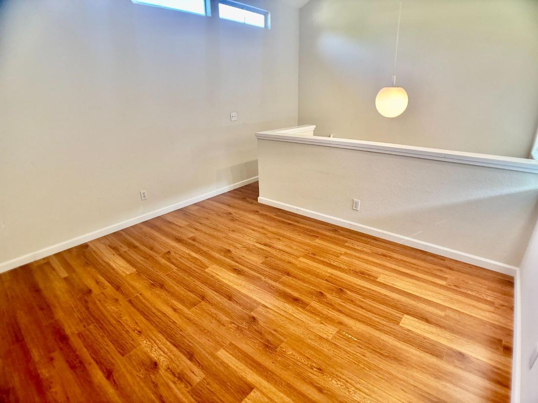 Empty room, Interior, Pendant Lights, Wood Texture Flooring