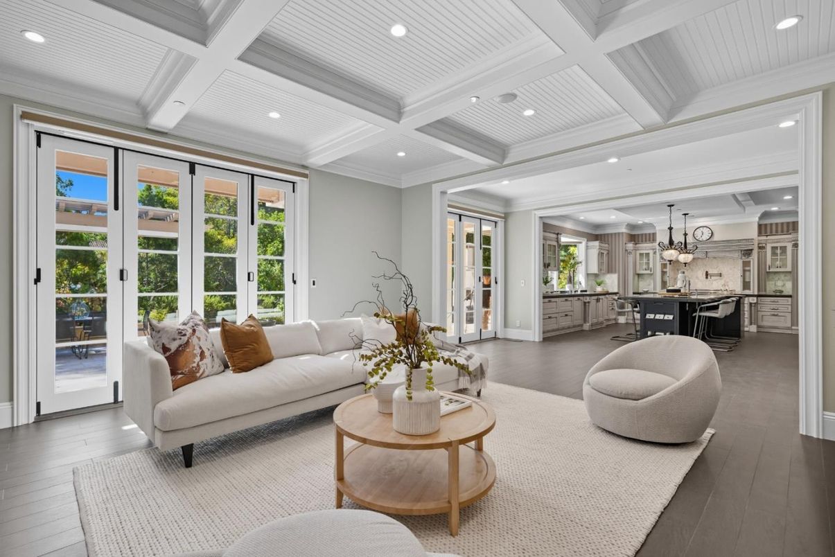 Interior, Kitchen, Living room, Pendant Lights, Recessed Lighting, Wood Texture Flooring