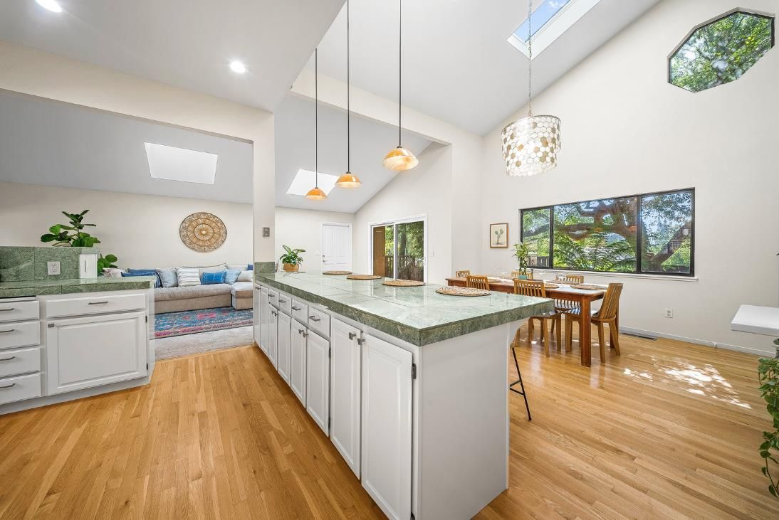 Dining room, Interior, Kitchen, Living room, Pendant Lights, Recessed Lighting, Wood Texture Flooring
