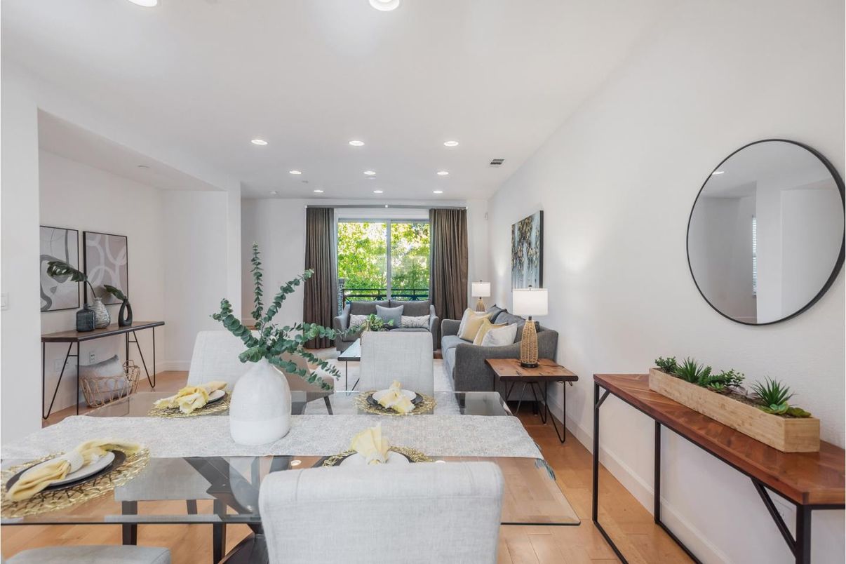 Dining room, Interior, Living room, Recessed Lighting, Wood Texture Flooring