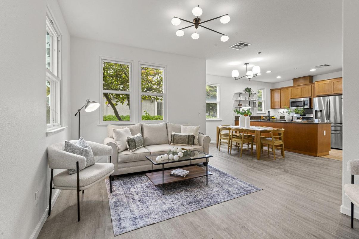 Dining room, Interior, Kitchen, Living room, Pendant Lights, Recessed Lighting, Stainless Steel Appliances, Wood Texture Flooring