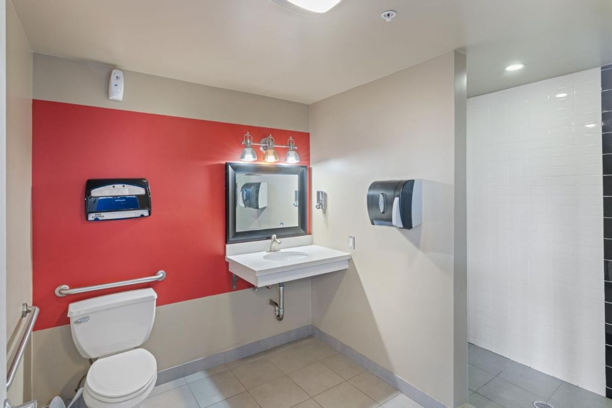 Bathroom, Interior, Recessed Lighting