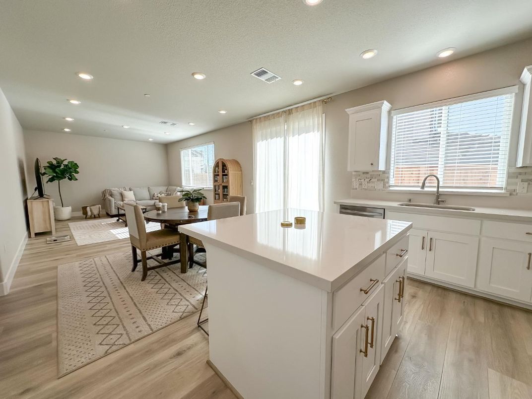 Dining room, Interior, Kitchen, Living room, Recessed Lighting, Wood Texture Flooring