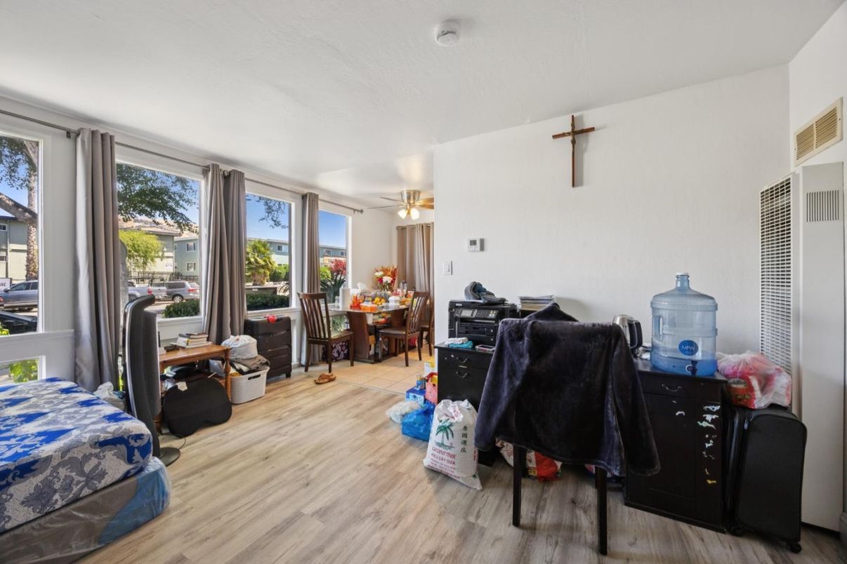 Dining room, Interior, Wood Texture Flooring