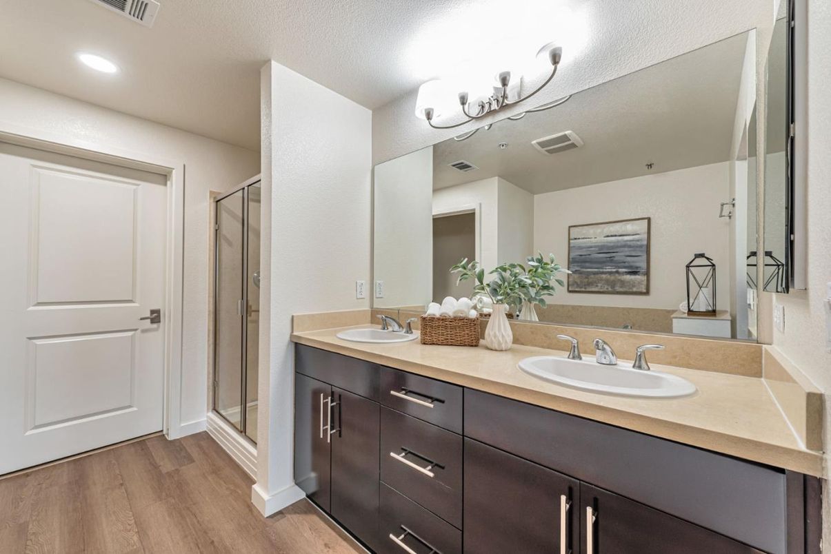 Bathroom, Dual Sink Vanities, Interior, Recessed Lighting, Wood Texture Flooring