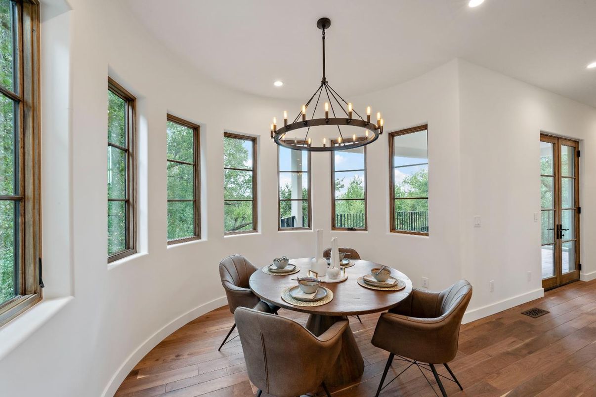 Chandelier, Dining room, Interior, Pendant Lights, Recessed Lighting, Wood Texture Flooring