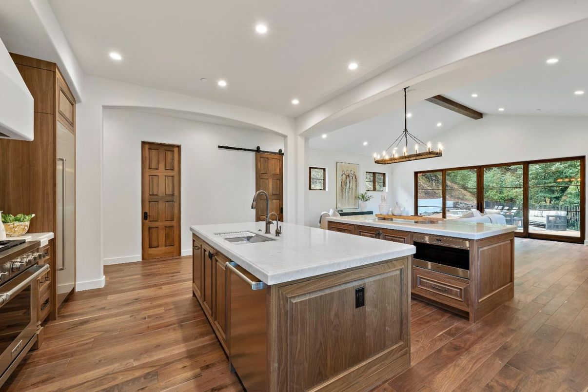 Chandelier, Interior, Kitchen, Recessed Lighting, Wooden Beams, Wood Texture Flooring