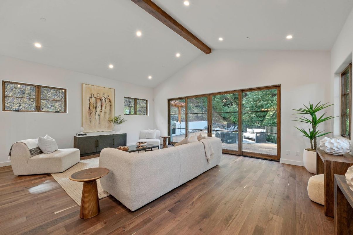 Interior, Living room, Recessed Lighting, Wooden Beams, Wood Texture Flooring