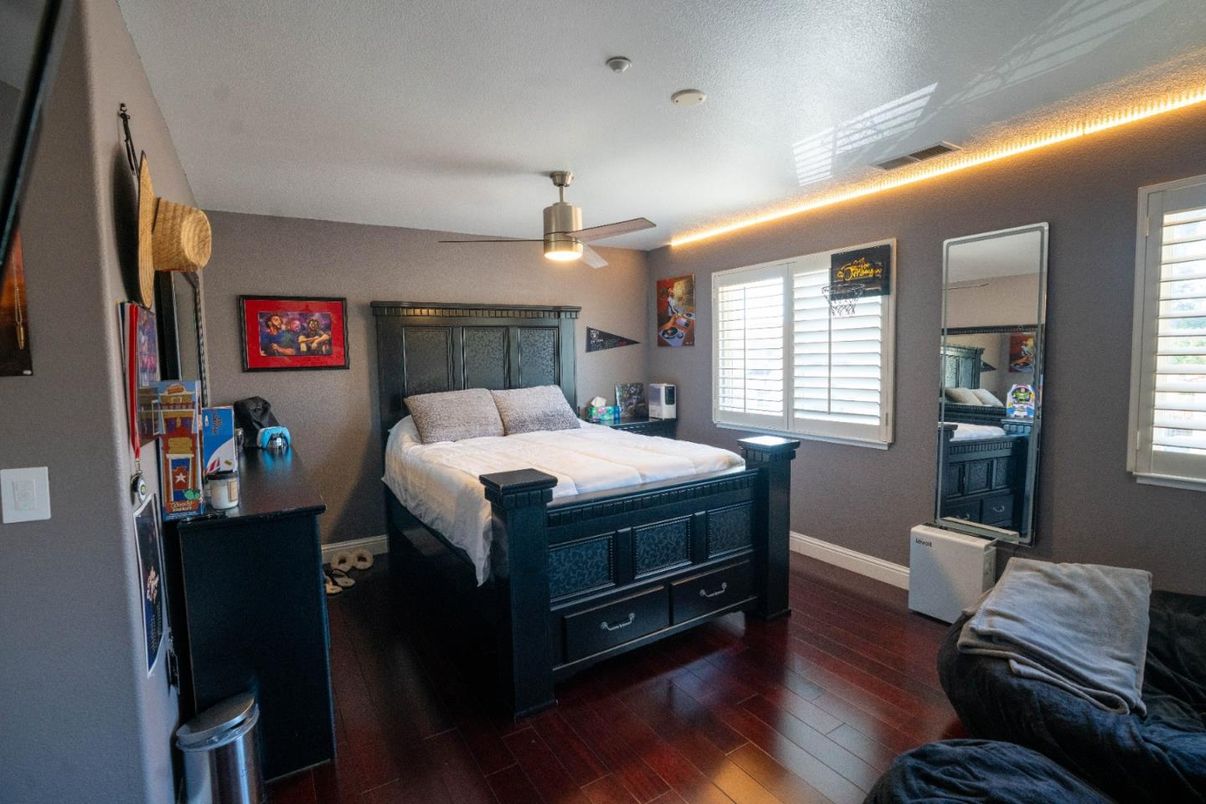 Bedroom, Interior, Wood Texture Flooring