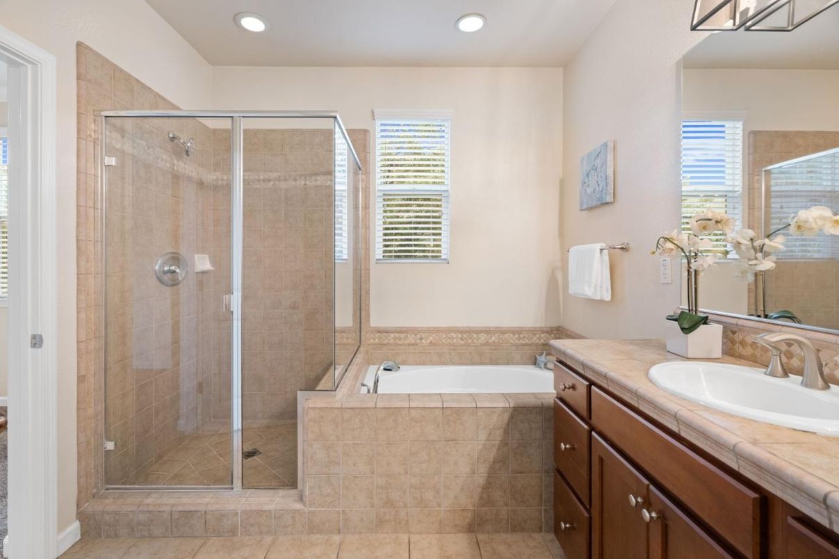 Bathroom, Glass Shower, Interior, Recessed Lighting, Tile Countertops