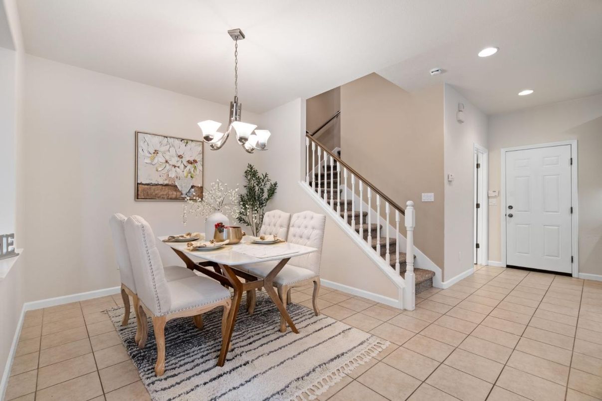 Chandelier, Dining room, Interior, Recessed Lighting