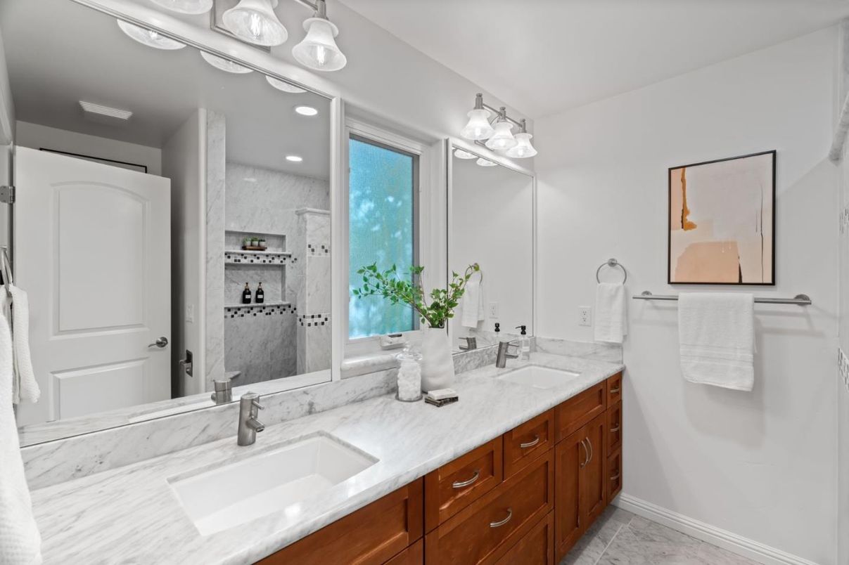 Bathroom, Dual Sink Vanities, Interior, Marble, Marble Walls, Recessed Lighting
