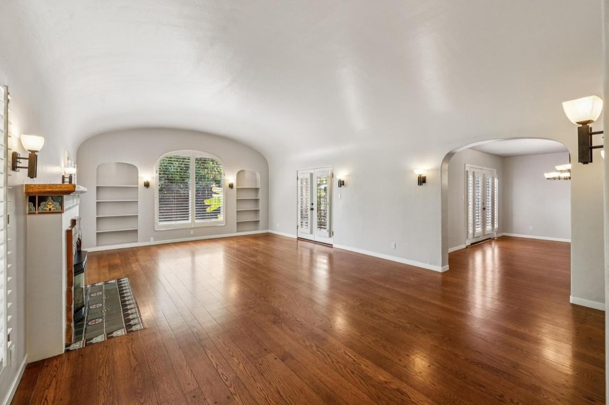 Empty room, Fireplace, Interior, Wood Texture Flooring