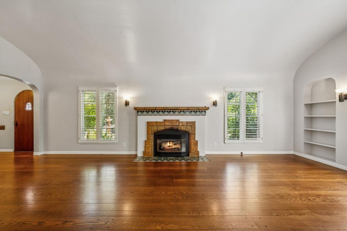Empty room, Fireplace, Interior, Wood Texture Flooring