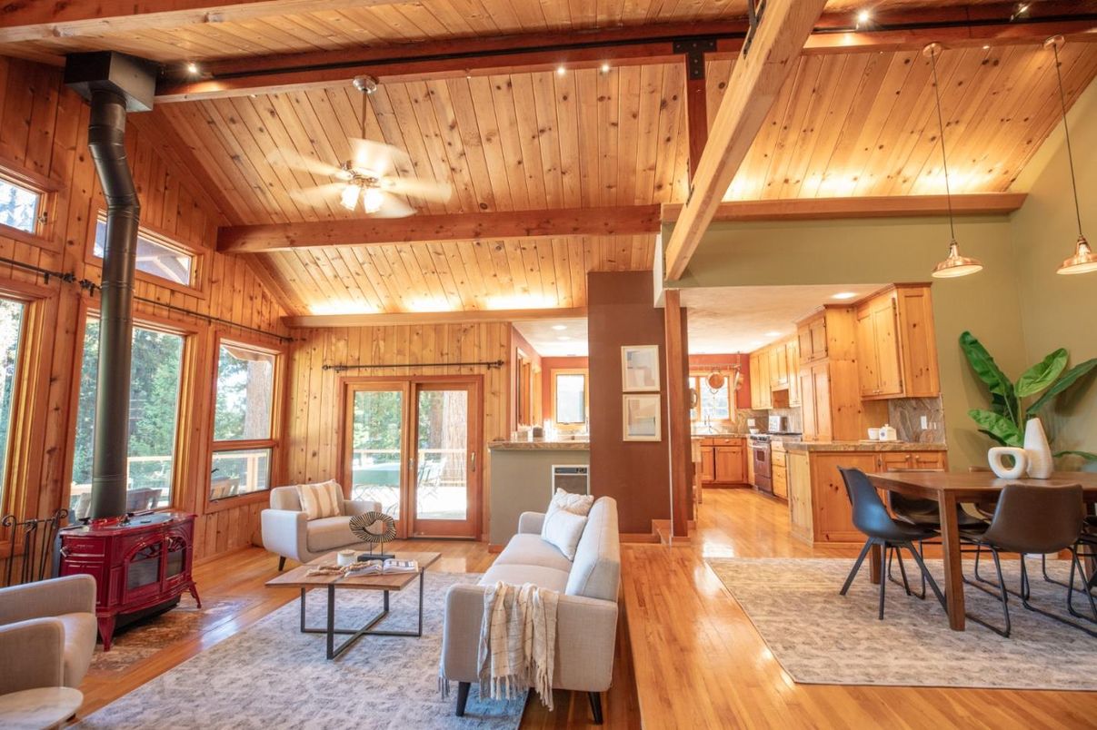 Dining room, Interior, Kitchen, Living room, Pendant Lights, Wooden Beams, Wooden Ceilings, Wood Texture Flooring, Wooden Walls
