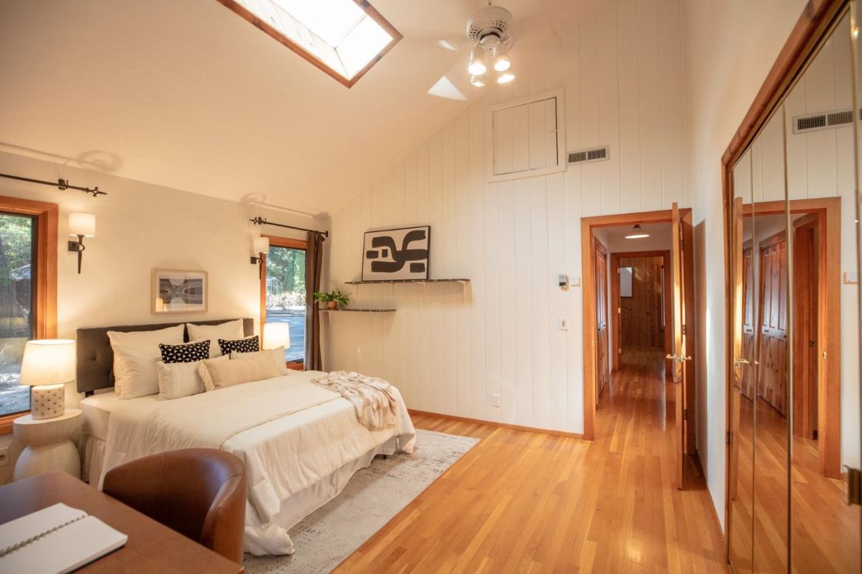 Bedroom, Interior, Wood Texture Flooring