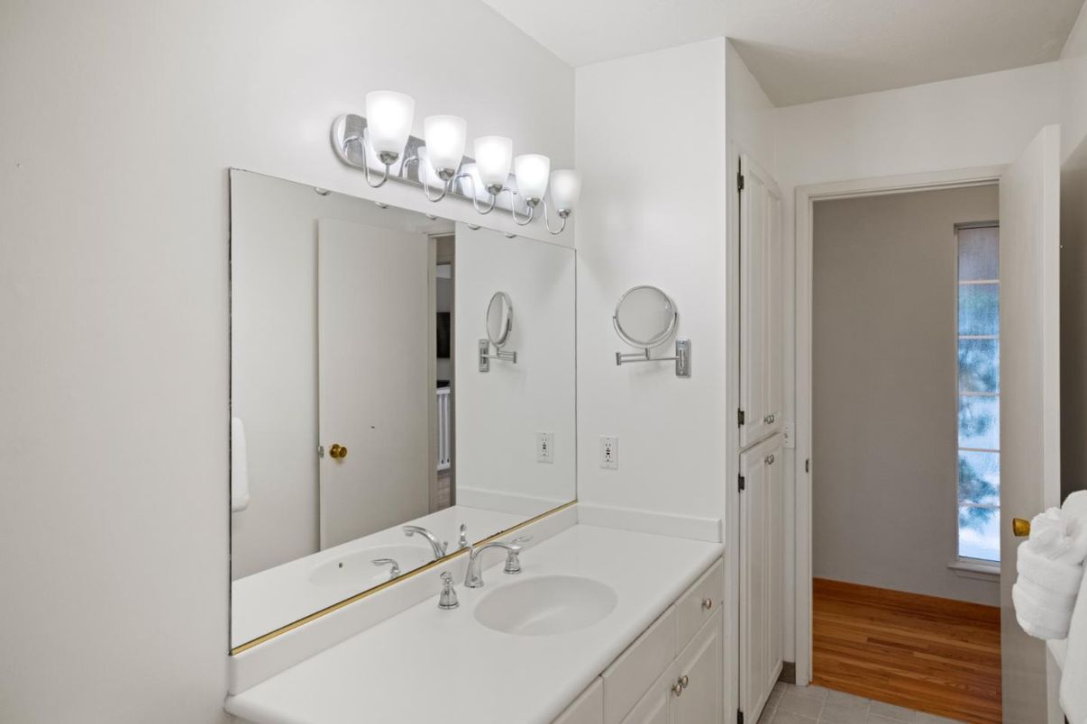 Bathroom, Dual Sink Vanities, Interior, Wood Texture Flooring