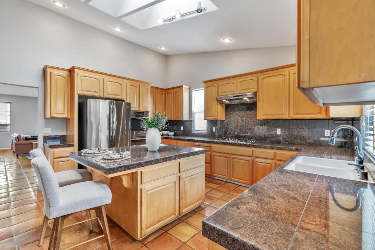 Interior, Kitchen, Recessed Lighting