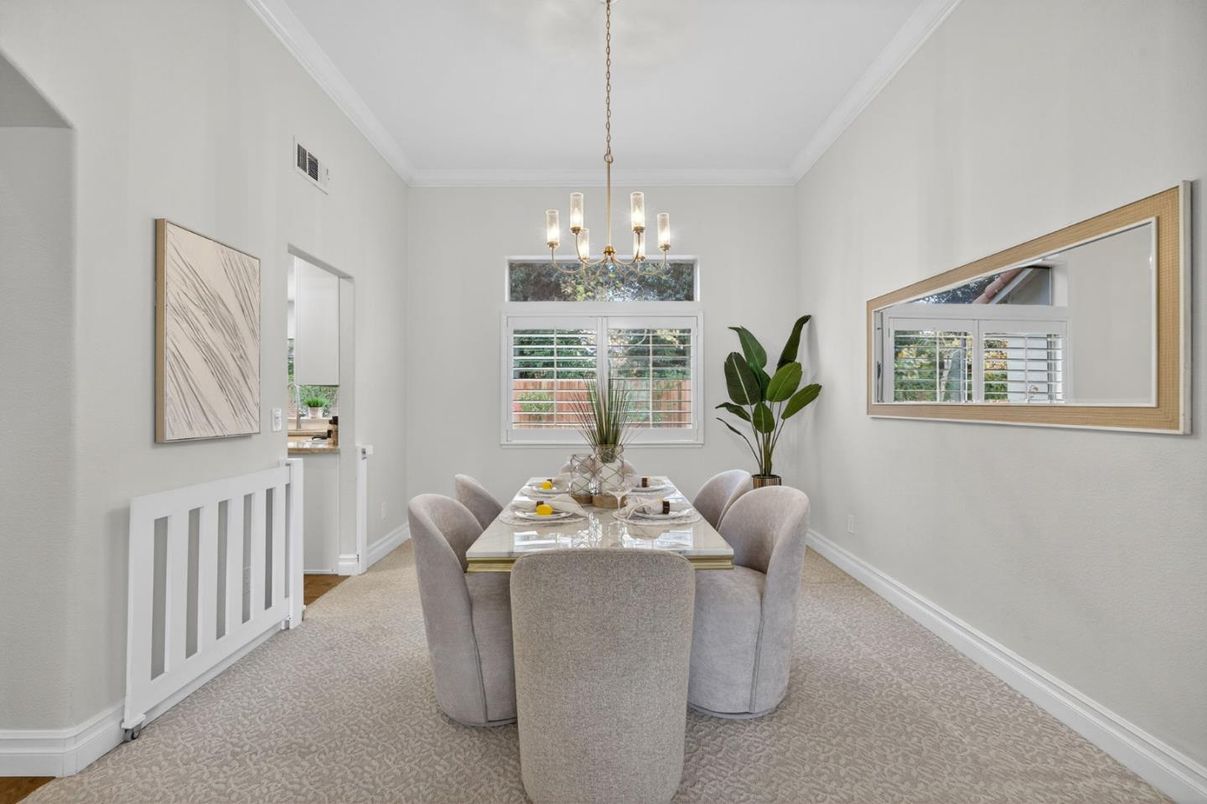 Dining room, Interior, Pendant Lights