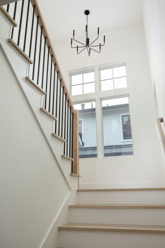 Chandelier, Interior