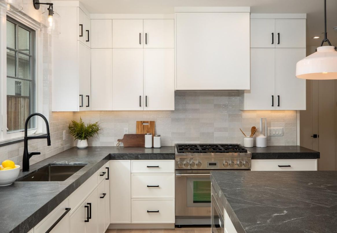 Interior, Kitchen, Pendant Lights, Stainless Steel Appliances