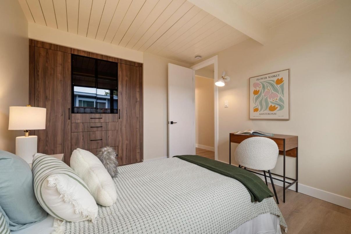 Bedroom, Home Office, Interior, Wood Texture Flooring