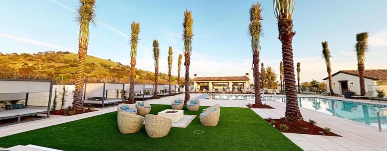 Backyard, Exterior, Pool