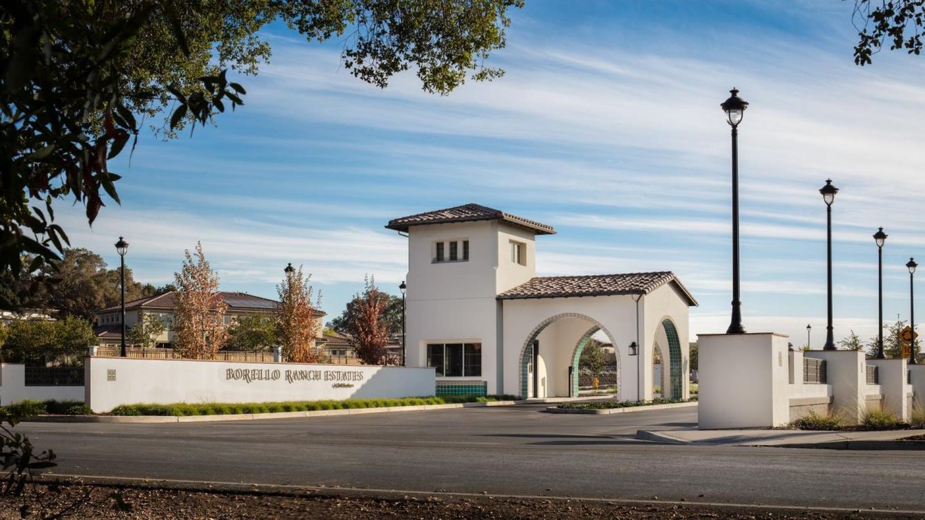 Exterior, Facade, Mediterranean