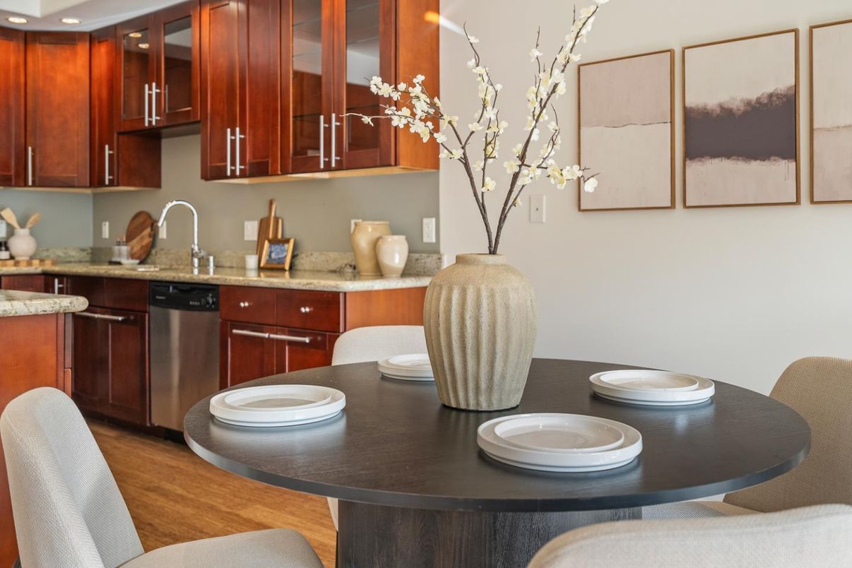 Dining room, Interior, Kitchen, Recessed Lighting, Wood Texture Flooring