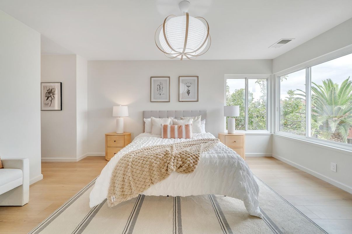 Bedroom, Interior, Pendant Lights, Wood Texture Flooring