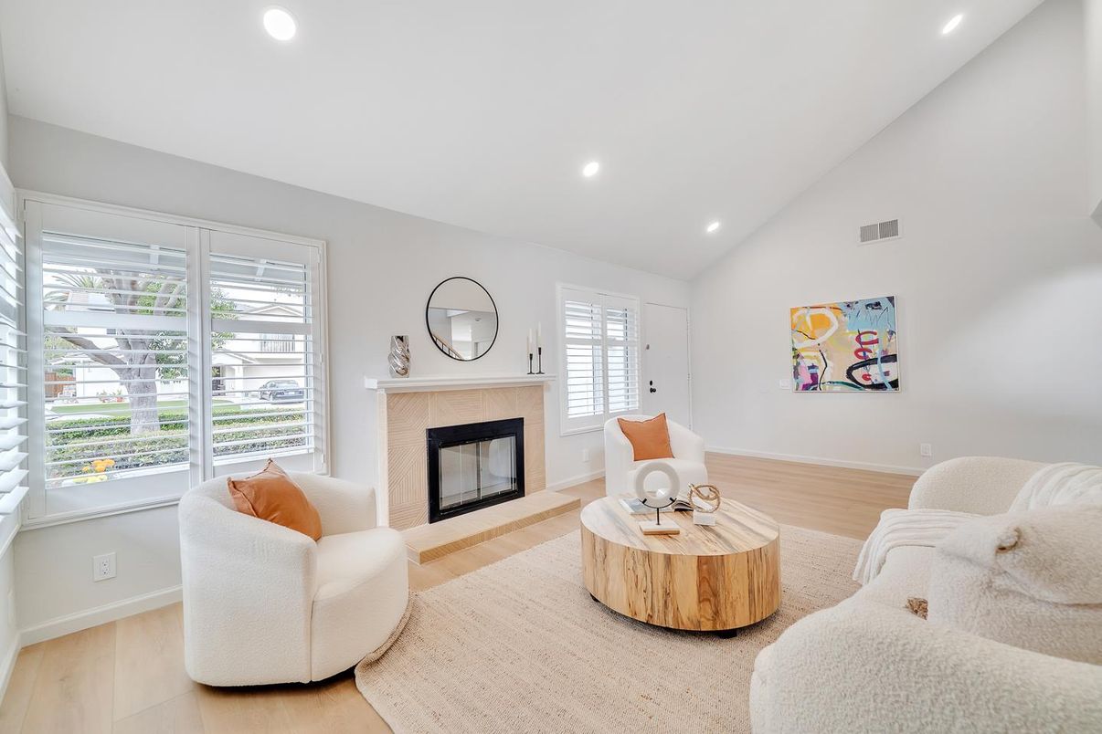 Fireplace, Interior, Living room, Recessed Lighting, Wood Texture Flooring