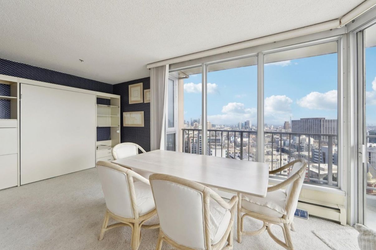 Dining room, Interior
