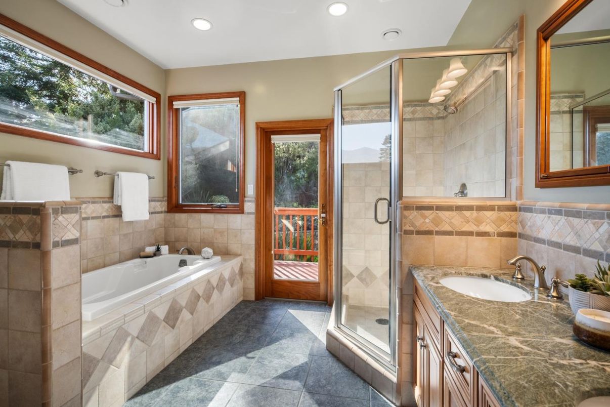 Bathroom, Dual Sink Vanities, Glass Shower, Interior, Recessed Lighting